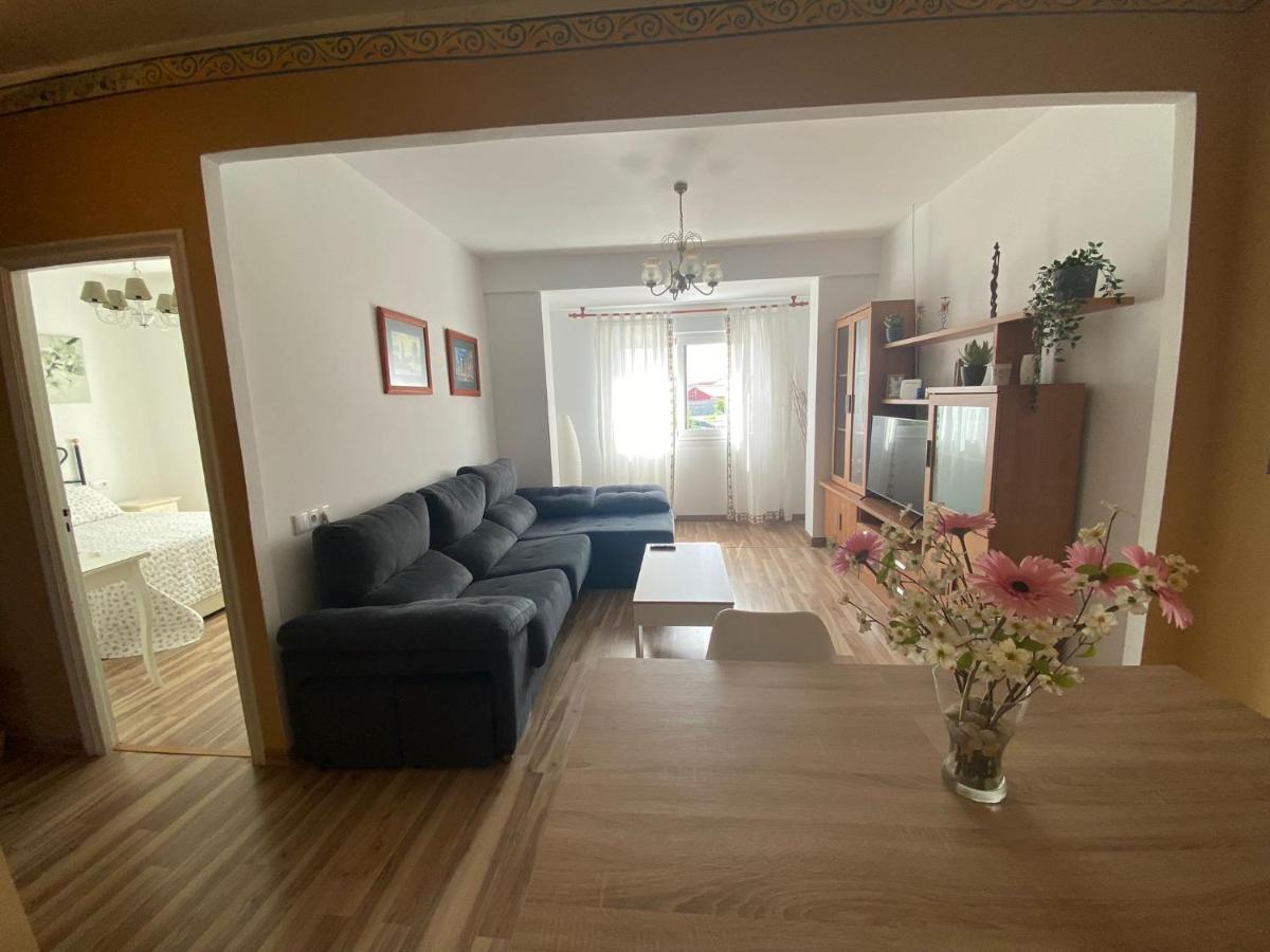 Апартаменты Pepona'S House - Wifi, Smart Tv & Netflix Эль-Грове Экстерьер фото