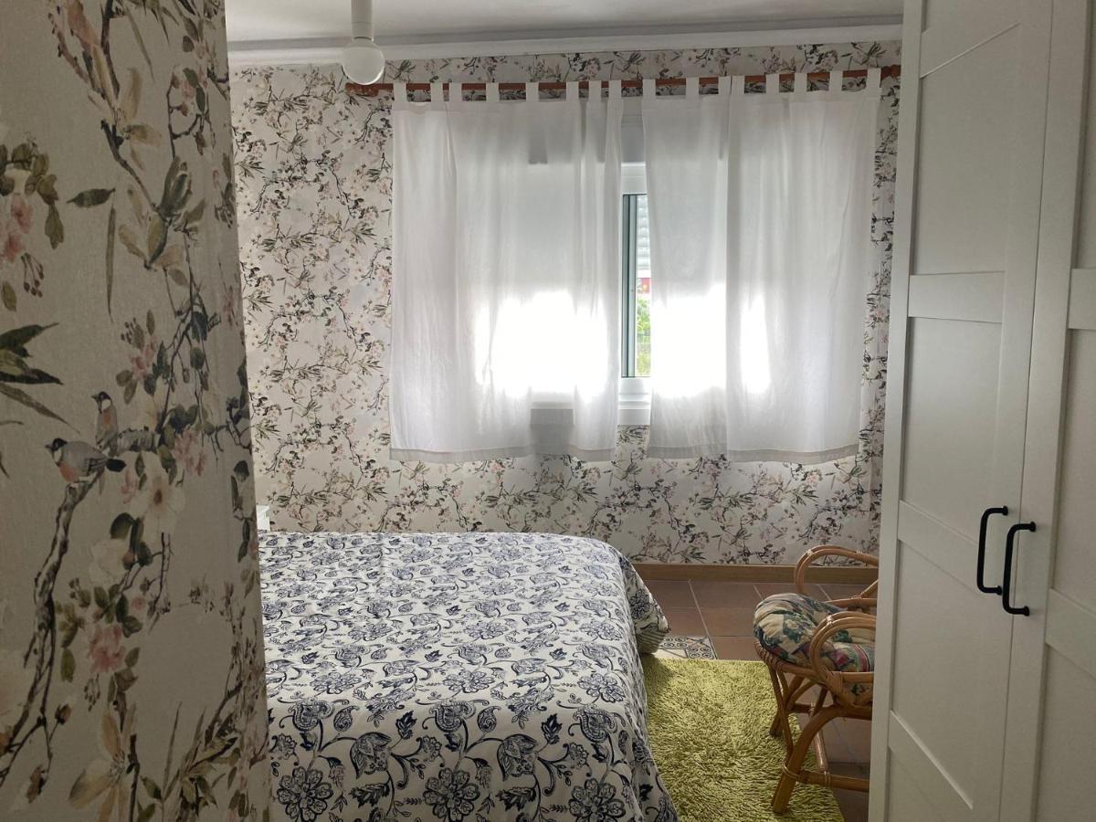 Апартаменты Pepona'S House - Wifi, Smart Tv & Netflix Эль-Грове Экстерьер фото